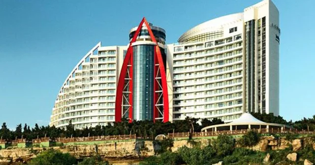 5 oktyabr ümümdünya memarlıq günüdür