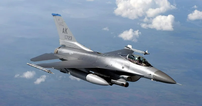 Бельгия готовит Украине F 16, но ждет сигнала из Парижа Minval Politika
