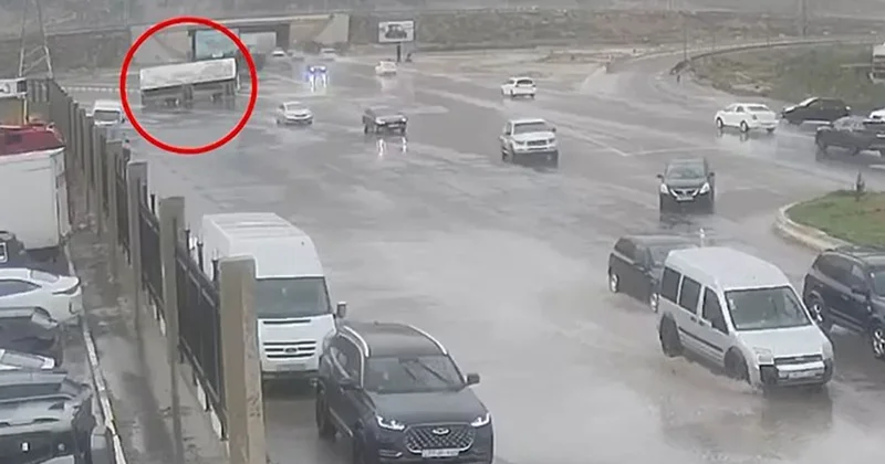 Bakıda marşrut avtobusu belə aşdı Anbaan video