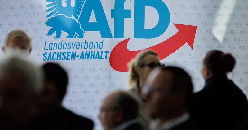 АдГ меняет курс
