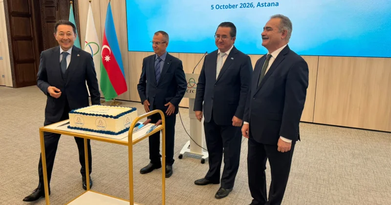 Astanada Azərbaycanın AQEM ə hədiyyəsi olan Qarabağ atının heykəlinin açılışı olub