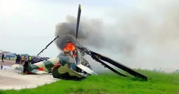 В Нигерии ищут выживших после крушения военного вертолета