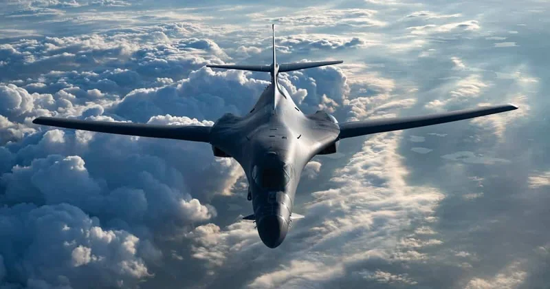 США после инцидента на британской базе вывели с нее все бомбардировщики B 1 Minval Politika