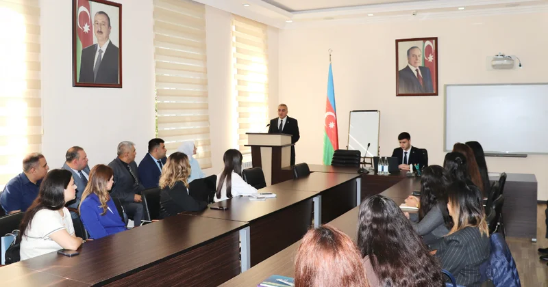 Vəkilliyə namizədlərin icbari təlimi başladı FOTOLAR