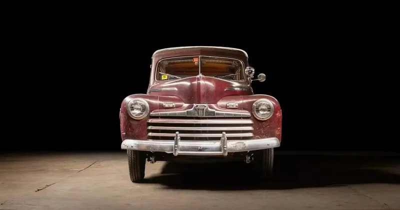 Редкий Ford выставлен на торги ФОТО