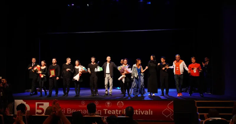 Dövlət Pantomim Teatrından yeni “Şinel” Psixo plastik qarabasma tamaşası
