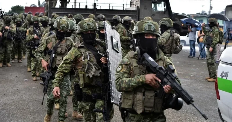 Ukrayna Ekvadordan muzdlu əsgərlər gətirib