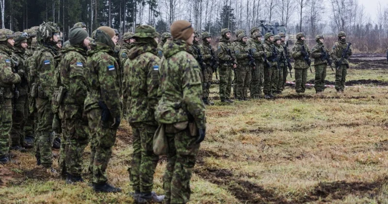 Элитные войска Эстонии перебрасывают к границе