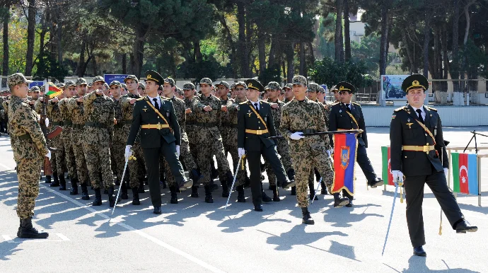 Daxili Qoşunların gənc əsgərləri and içmədə FOTO VİDEO