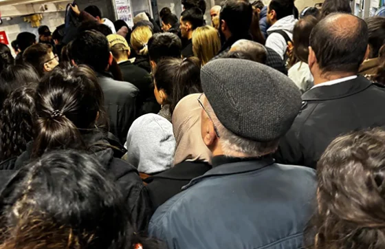 Bakı metrosunun bugünkü vəziyyəti... FOTO