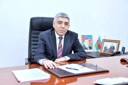 Rektor vəzifədən azad edildi Yerinə xanım təyin edildi FOTO