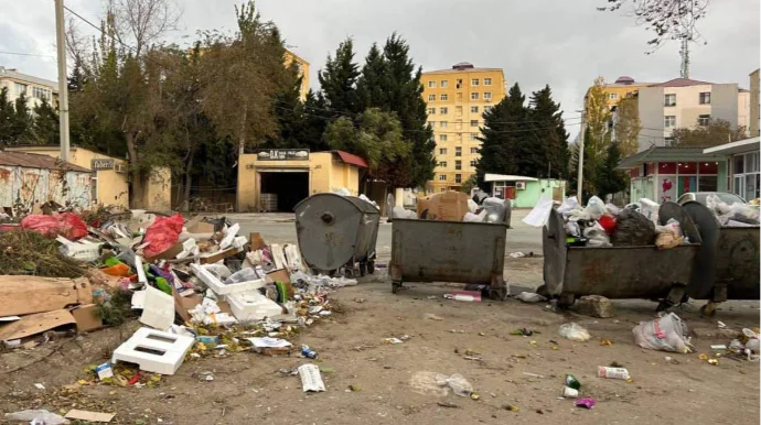 Sumqayıtda antisanitar vəziyyət; Sakinlər şikayətçidir FOTO