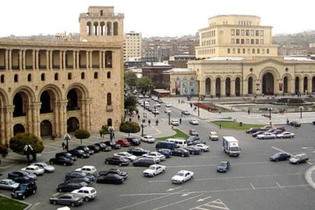 Bakıdan sülh sazişi ilə bağlı yeni təkliflər aldıq İrəvan