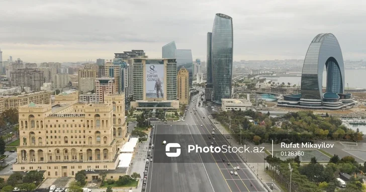 В центре Баку вводятся ограничения движения транспорта СПИСОК