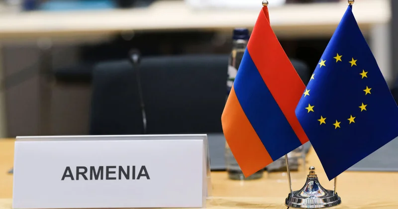 Европейцы приехали с безвизом в Армению