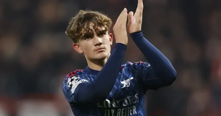 Arsenal ın 15 yaşlı yarımmüdafiəçisi Çempionlar Liqası tarixində ən gənc oyunçu oldu