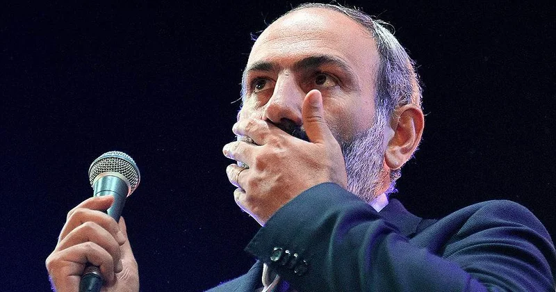 Paşinyan kilsə ilə necə düşmən oldu? RAKURS