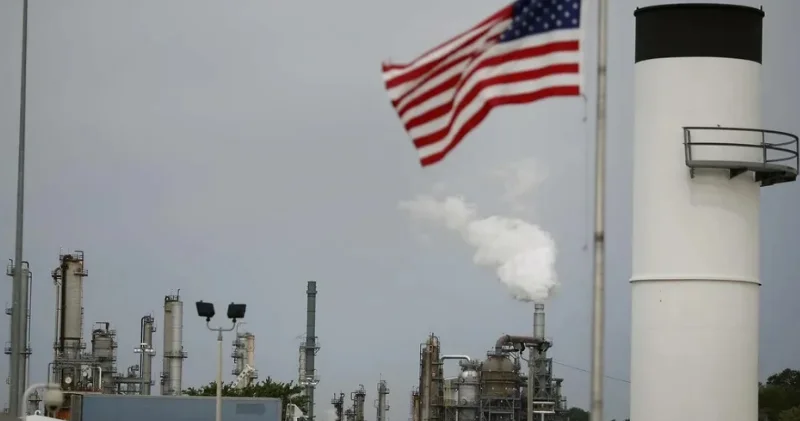 В США запасы нефти за неделю увеличились на 5,2 миллиона баррелей