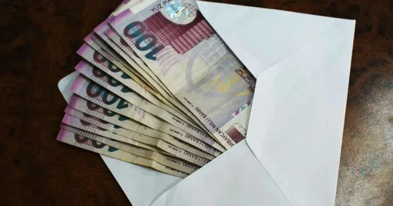 Азербайджан снова вернется к зарплатам в конвертах Утверждает экономист