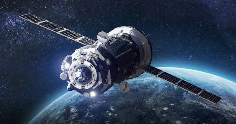 “Google” Yer orbitində süni intellekt serverləri yerləşdirəcək