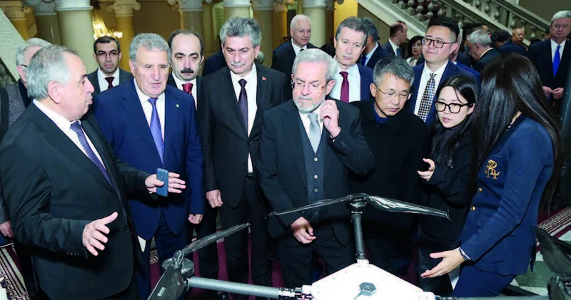 Elmi nailiyyətlər sərgisi