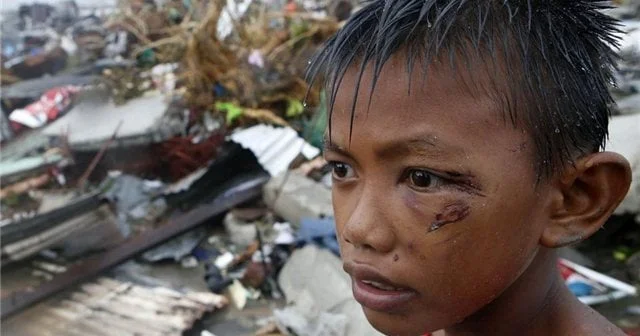 Filippində tayfun: ölənlərin sayı 110 u ötdü