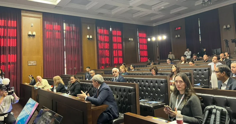 Azərbaycan nümayəndə heyəti Cənubi Koreyada keçirilən beynəlxalq ali təhsil sammitində təmsil olunur