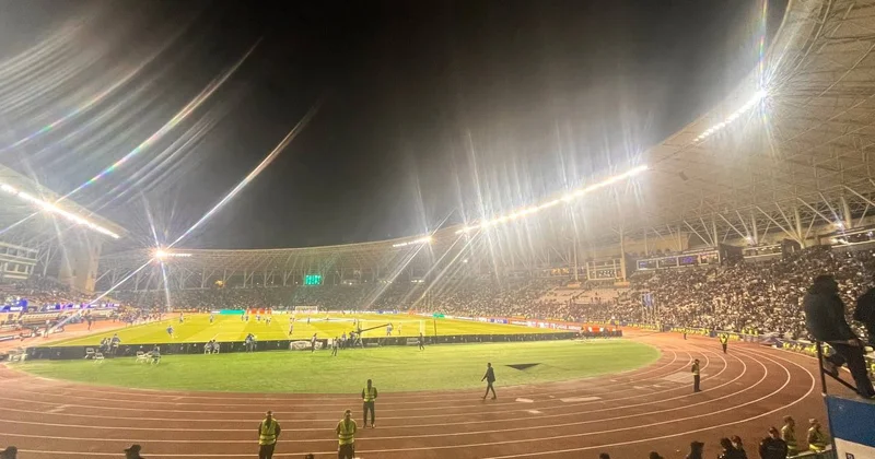 Azarkeşlər “Qarabağ” “Çelsi” oyununda Vətən müharibəsi ilə bağlı xoreoqrafiya hazırladı FOTO