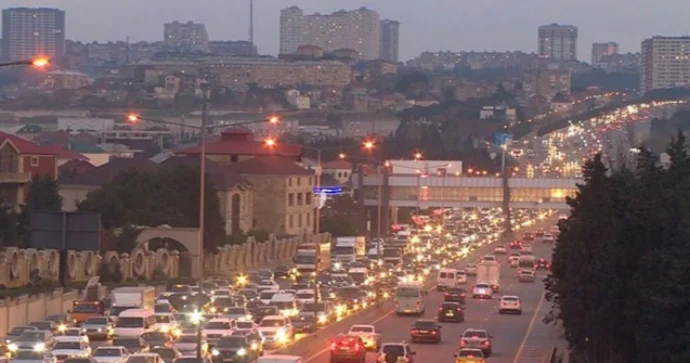 “Xırdalan dairəsini tıxaca görə yenə sökmək istəyirlər” ELMƏDDİN MURADLI VİDEO