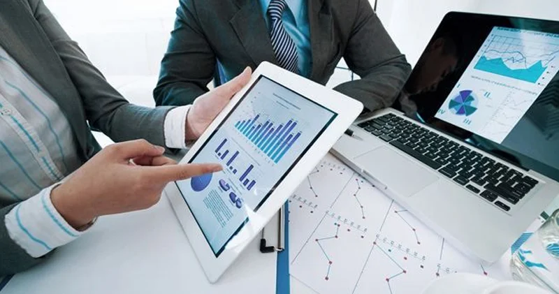 Adambaşına düşən ÜDM də fərqli göstərici, manatın taleyi Deputatdan vacib açıqlama