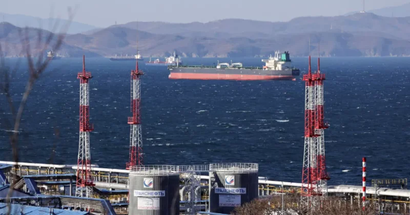 Reuters: Российский порт Туапсе остановил экспорт топлива после ударов дронов ФОТО