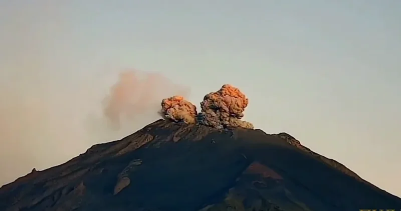 Оранжевый рассвет над Мехико ВИДЕО