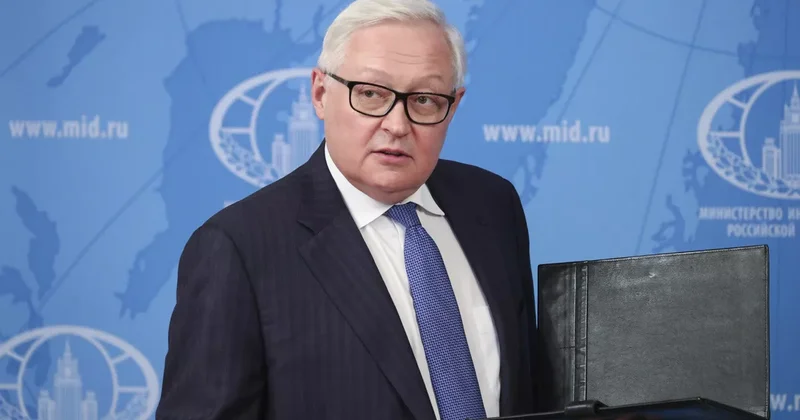 МИД РФ: Россия и США находятся в постоянном контакте