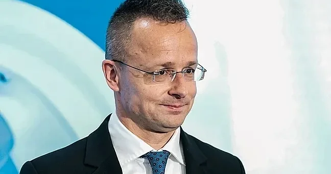 Сийярто: Венгрия не допустит вступления Украины в ЕС