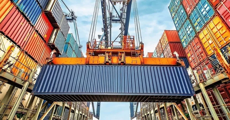 Almaniyanın Çinlə ticarət kəsirinin rekord həddə çatması gözlənilir