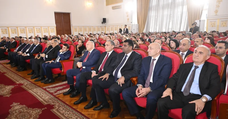 “Mən bu ömrü elə belə yaşadım” ADPU da professor Mahirə Hüseynovanın 65 illik yubileyi