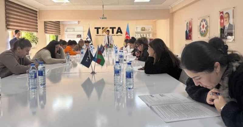 “Kompüter operatoru” və “Dərzi” peşə ixtisasları üzrə nəzəri qiymətləndirilmə aparılıb