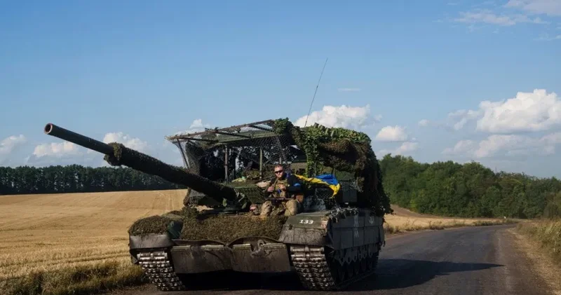 “Ukrayna ordusunda yeni xidmət modeli: müharibədən yorulan əsgərlərə çıxış yolu“ “The New York Times“