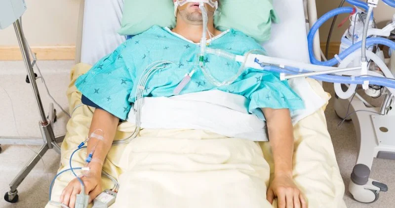 Beyin ölümünü komadan necə fərqləndirmək olar?