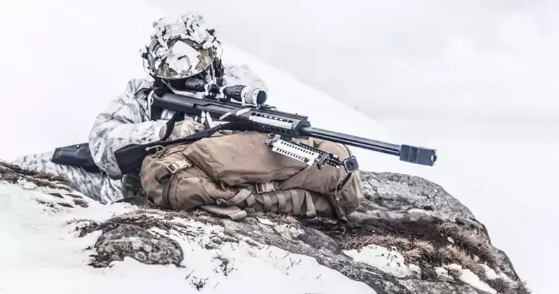 Buzlar əridi, güc balansı dəyişdi: Ən sülhsevər ölkə 156 il sonra ordu qurur?