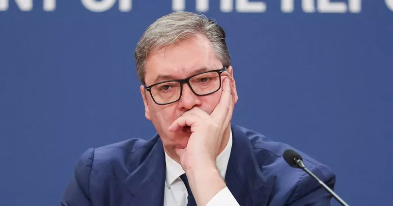 Вучича обвинили в превышении полномочий