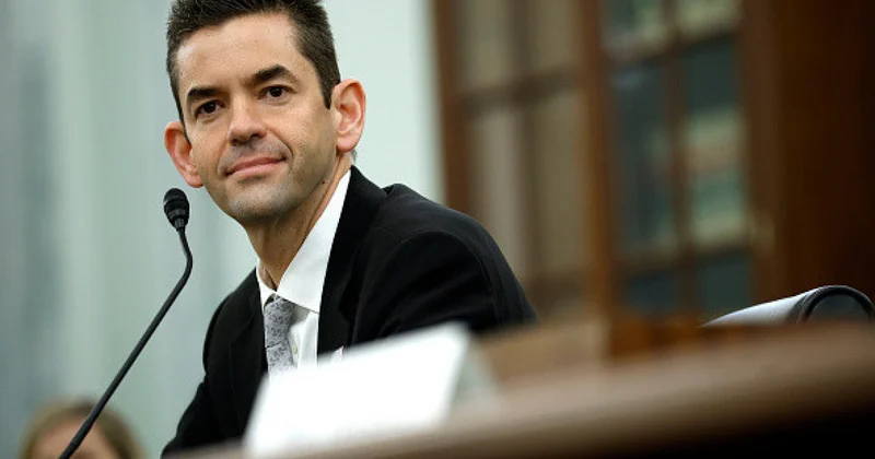 Tramp NASA ya rəhbərlik etməsi üçün yenidən Ayzekmanın namizədliyini irəli sürüb