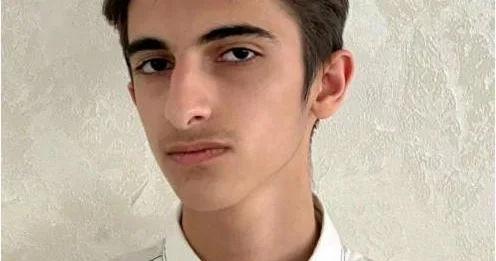 Çağdaşın klassikası Hekayə