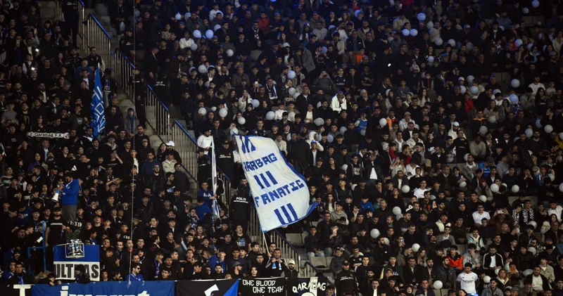 Tarixi matçın 44 cü dəqiqəsində DUYĞULU ANLAR VİDEO