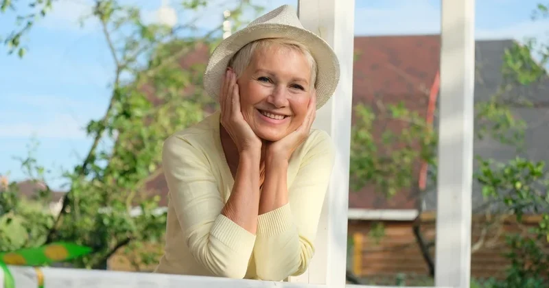 Исследование: жизнь среди деревьев делает людей счастливее и здоровее