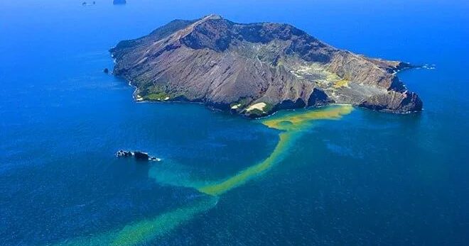 В Новой Зеландии активизировался вулкан ВИДЕО