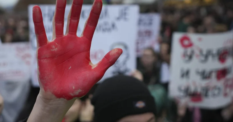 Rusiyada vətəndaş müharibəsi başlaya bilər” Kremlin baş sosioloqu həyəcan təbili çalır