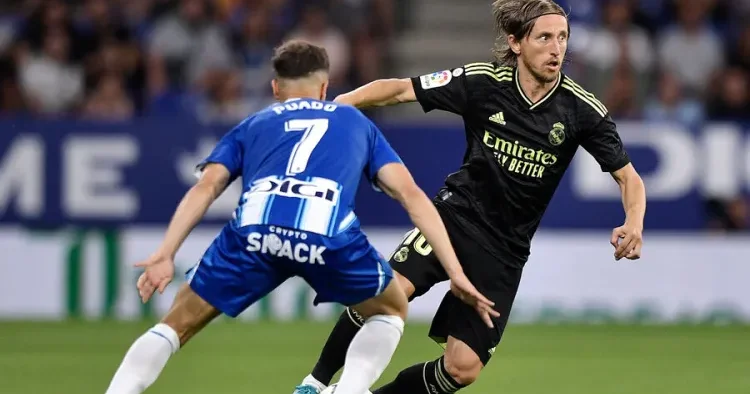 Məşhur futbol klubunun direktoru infarkt keçirdi