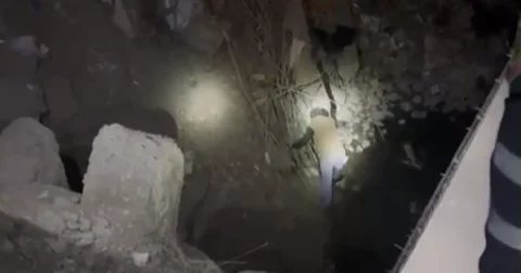 Gəncədə 15 yaşlı oğlan çay dərəsinə düşdü Video