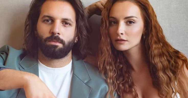 Məşhur cütlüyün övladı oldu Foto